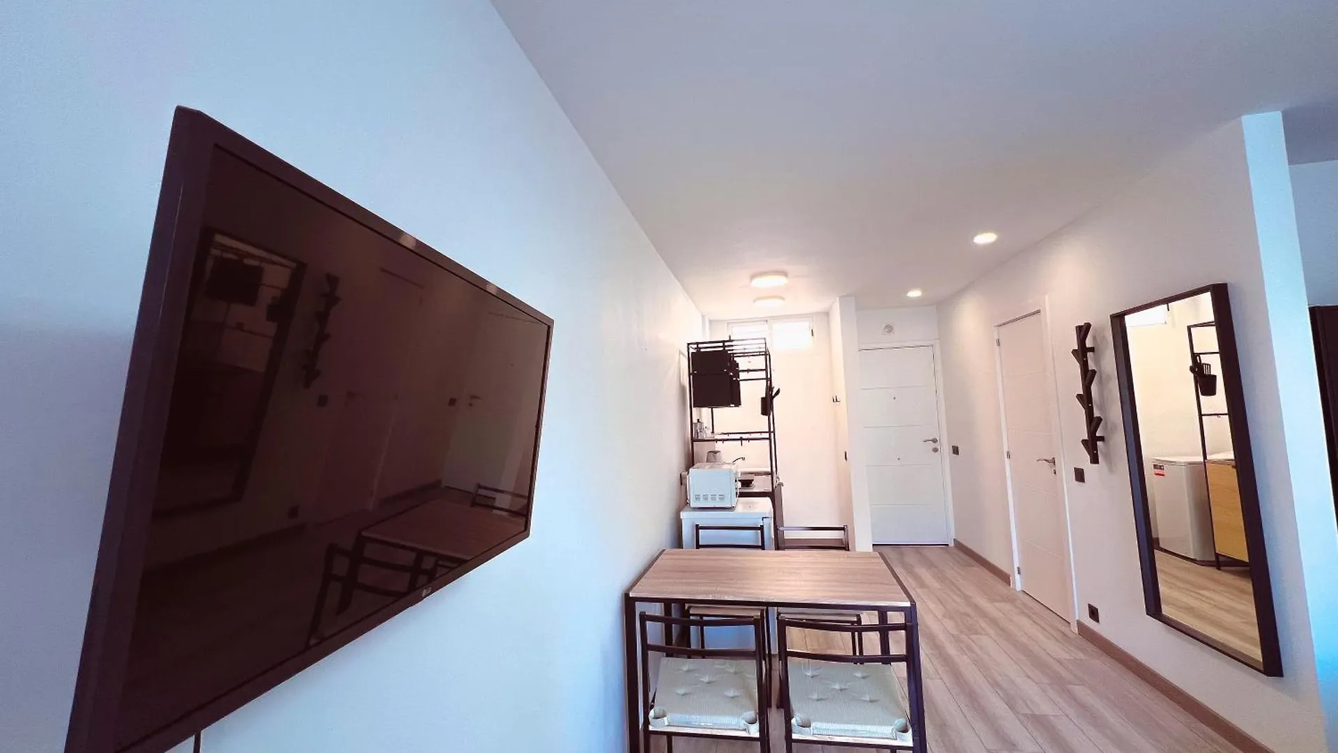 Modern And Funcional Studio Loft In Parque Cattleya, La112 Арона 0*,  Испания