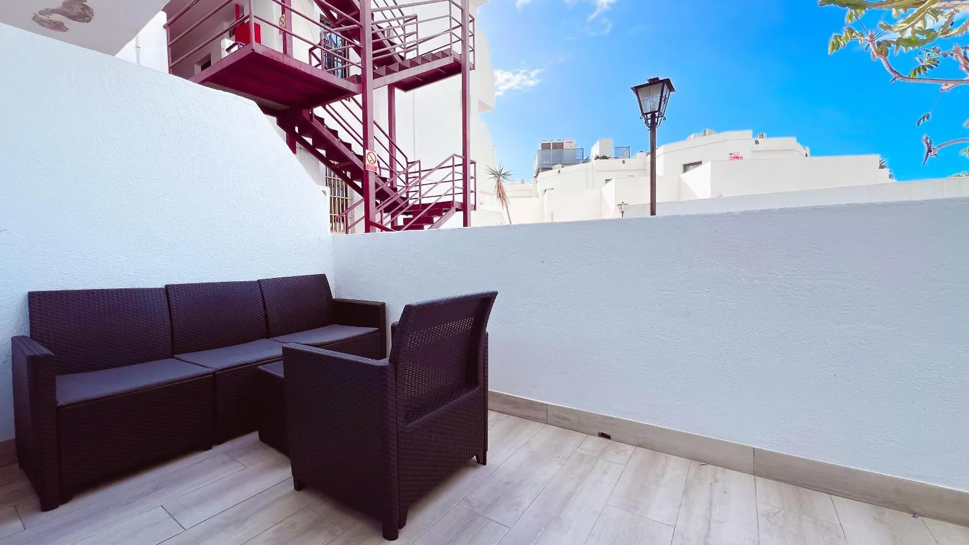 Modern And Funcional Studio Loft In Parque Cattleya, La112 Арона 0*,  Испания